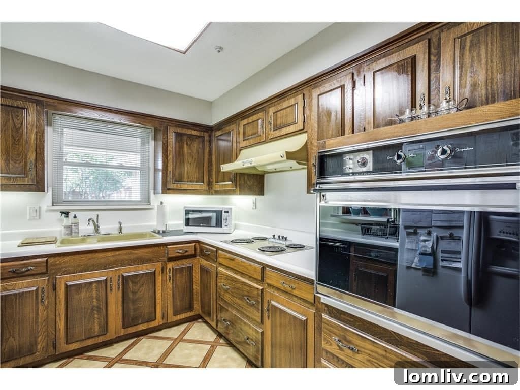 Kitchen Before Renovation: Original Layout and Finishes