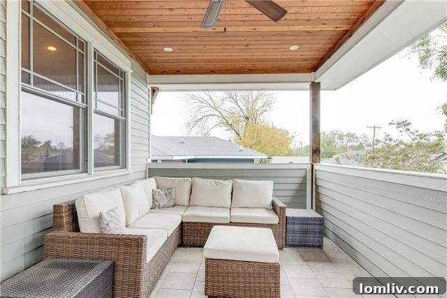 5424 Vickery Blvd - Detail of interior craftsmanship