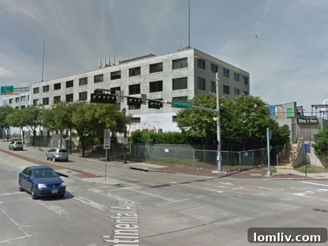The current appearance of the Continental and Houston corner adjacent to 703 McKinney, awaiting revitalization.