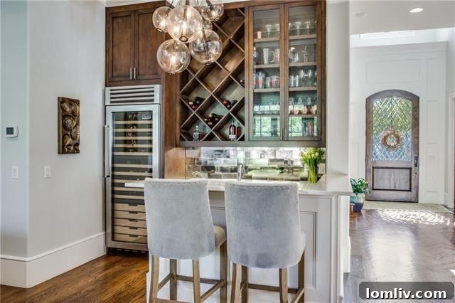 4328 Purdue Avenue Dining Room