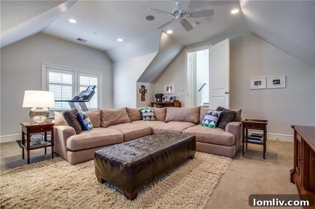 4328 Purdue Avenue Playroom