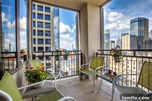 Modern downtown Dallas high-rise condo with city views, apt 2309 at The Metropolitan