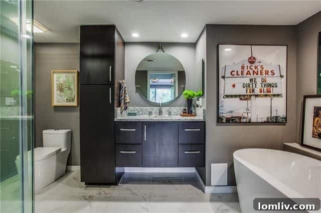 3621 Turtle Creek Blvd Apt 4L - Detailed view of interior decor, showcasing rich texture, elegant patterns, and a collected feel.
