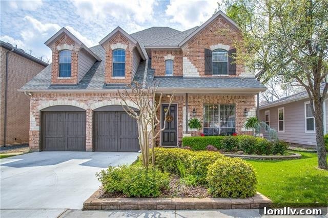 Catch Four Must See Houses This Weekend 13 Traditional home exterior in Lower Greenville with inviting facade