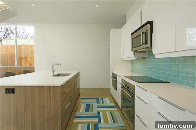 Catch Four Must See Houses This Weekend 22 Spacious and serene bedroom with architectural details