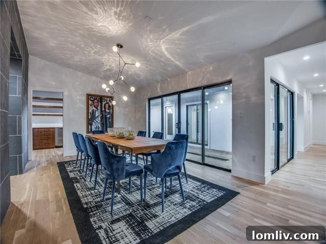 Catch Four Must See Houses This Weekend 7 Spacious master suite with private lounge area