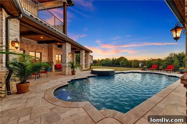 Expansive Texas landscape and luxury home at 4924 Arbol Court, La Cantera