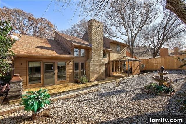 Private Backyard Oasis Grapevine Home