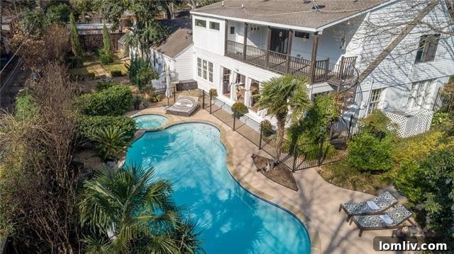 Midway Hollow Farmhouse Pool