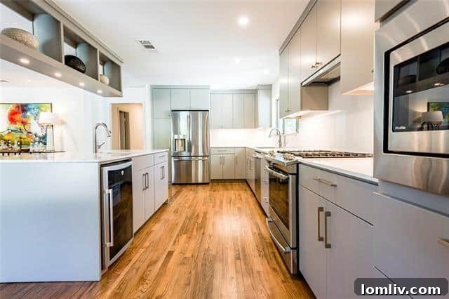 Spacious and bright family room with a wall of glass and refined decor