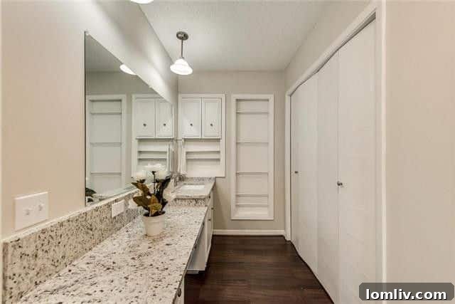 A Trio of Distinctive Las Colinas Casas 15 Northgate Ranch Modern Master Bathroom