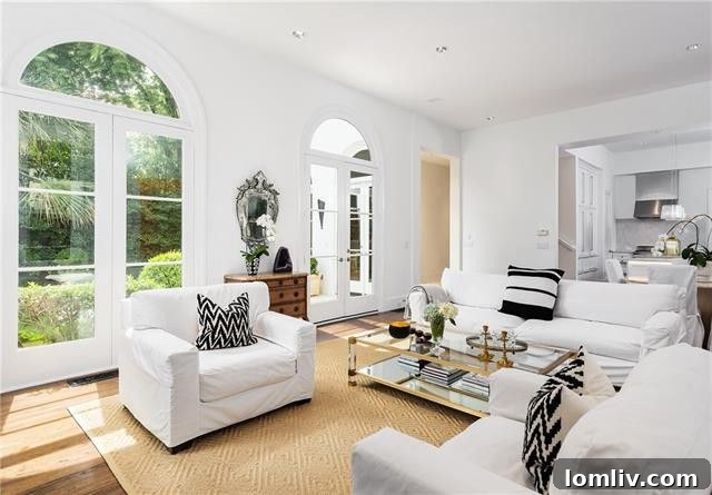Hallway with Arched Doorways and Decorative Elements