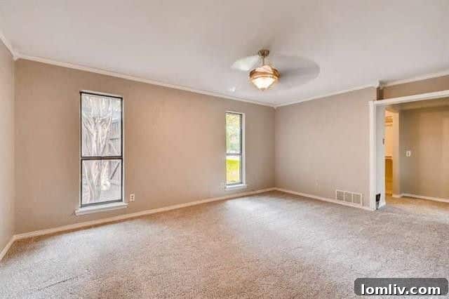 Larchgate Drive Contemporary Home - Master Bedroom Sitting Area