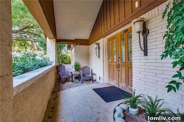 New And Notable Homes With Pools And Valley Views In Northwood Hills 9 Renovated Contemporary Dallas Home Exterior