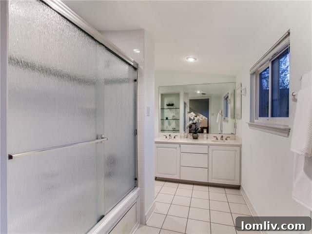 Breathtaking Vistas from Your Private Lakefront Oasis
