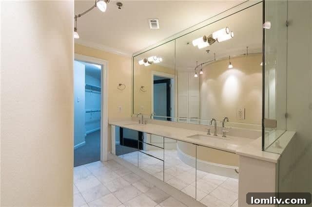 Highland Park Community Pool and Amenities