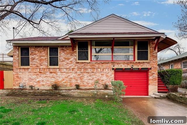 2810 W. 9th St, a split-level home in Dallas's historic Beverly Hills neighborhood of Oak Cliff.