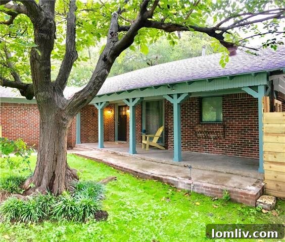 2810 W. 9th St, an architectural gem in Beverly Hills, Oak Cliff, Dallas.