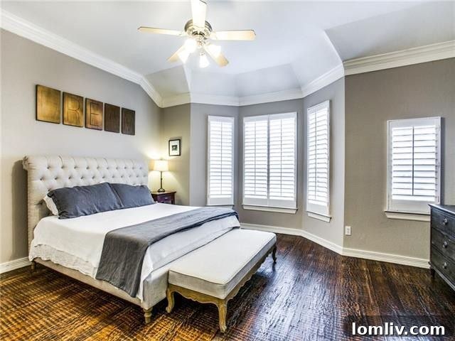 Oak Lawn Townhome Kitchen with Quartz Countertops