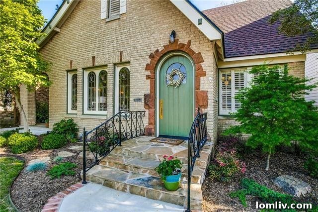 Easter's Gemstone Confections 2 Dallas Homes for Spring and Easter - Splurge vs Steal