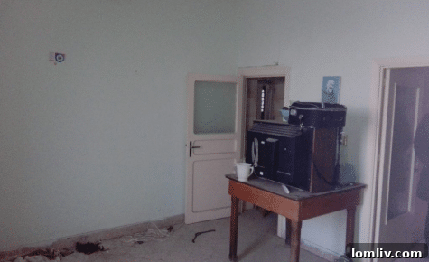 Dilapidated room within a Mussomeli 1 Euro home, illustrating the need for renovation
