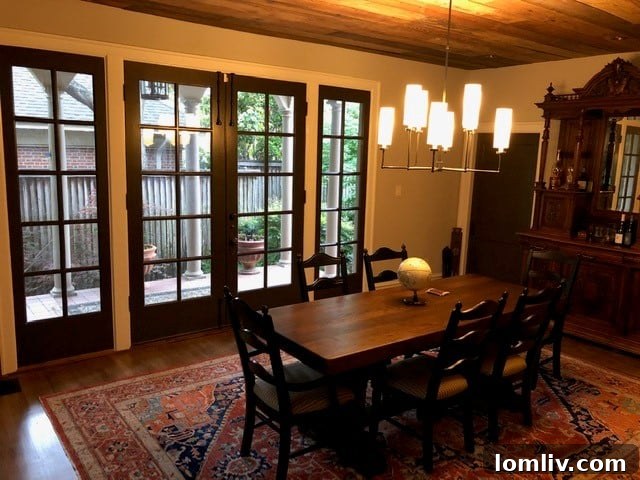 Luxurious kitchen and great room of the renovated 5007 Swiss Avenue