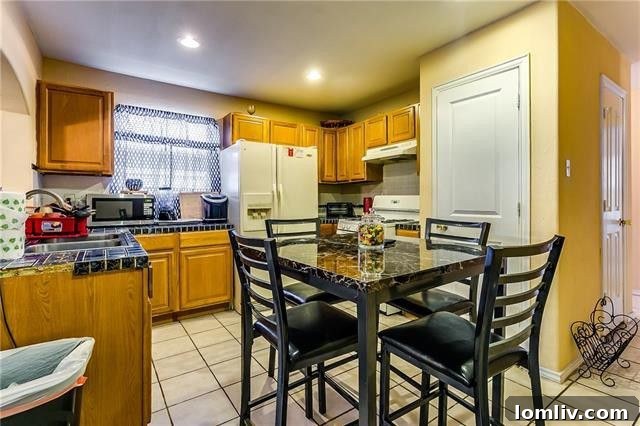 Spacious interior ready for modern updates in Dallas, TX