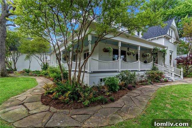 Historic W.D. Smith Victorian Farmhouse McKinney, Texas