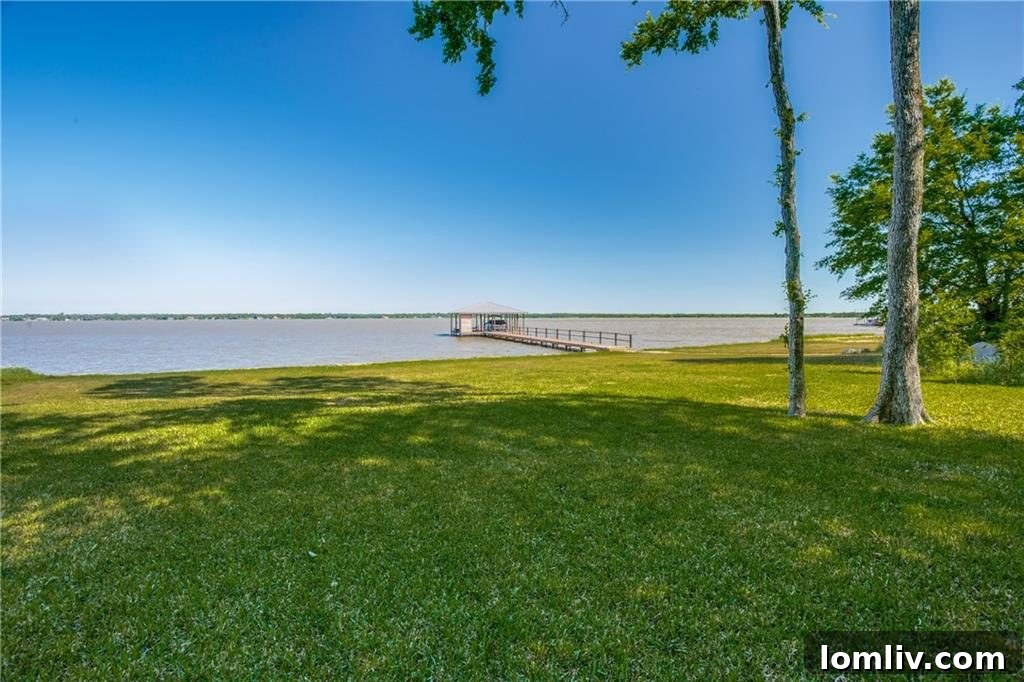 Luxurious Lakeside Living at 505 Ranch Cedar Creek Lake