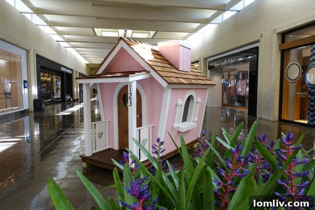 My Little Sweetheart Playhouses from Dallas CASA Parade