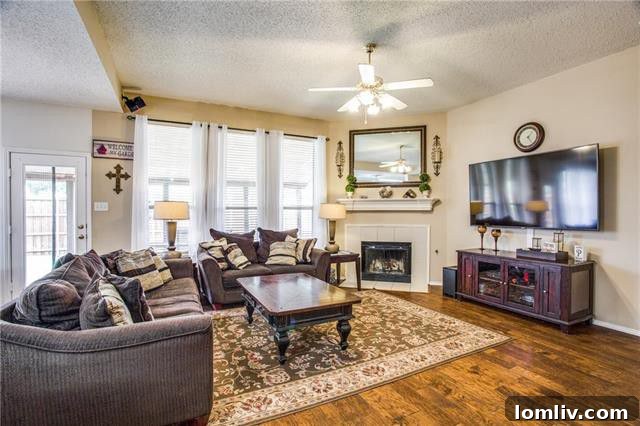 Rowlett Family Oasis: Move-In Ready Near Lake Ray Hubbard 3 6318-Nueces-Bay-Front-1