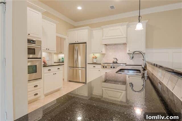 Dining area adjacent to the gourmet kitchen, ideal for entertaining