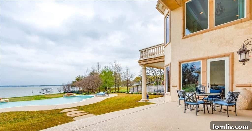Stunning lakefront home with infinity pool overlooking Eagle Mountain Lake