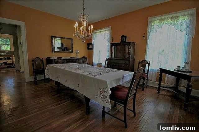 Detailed shot of the Sandidge-Walker House interior, highlighting architectural details.