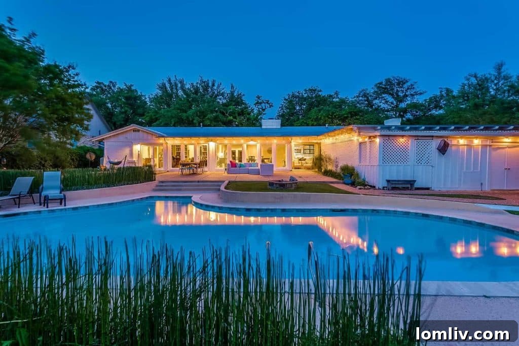 Midcentury Chic in Ridglea Hills Designed for Dazzling Gatherings 5 Stylish Midcentury Modern home with beautiful landscaping and lake proximity.