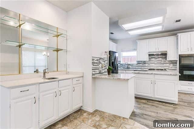 Spacious and modern kitchen with ample counter space at Oak Highland Drive
