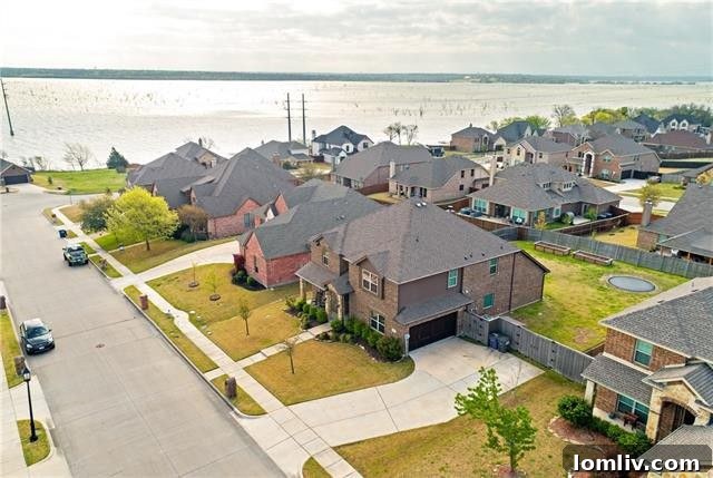Wylie Awaits 4 Wylie Lake House