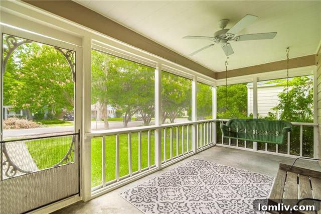Vibrant Little Forest Hills Neighborhood in Dallas