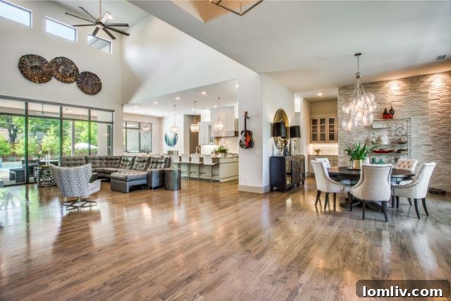 5530 Melshire Drive Dallas TX - Interior Living Space