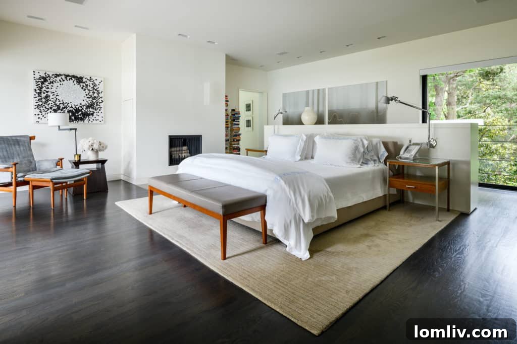 Edward Larrabee Barnes' Signature Modern Estate in Preston Hollow 8 Luxury master bathroom with marble finishes