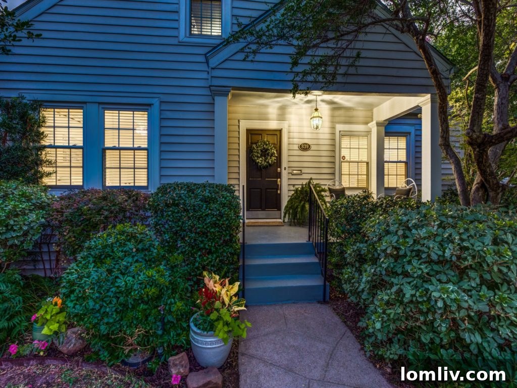 New architectural shingle roof on historic Dallas cottage