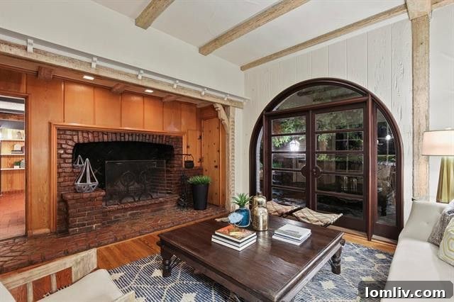 Elegant dining area in the Kessler Park Dilbeck cottage