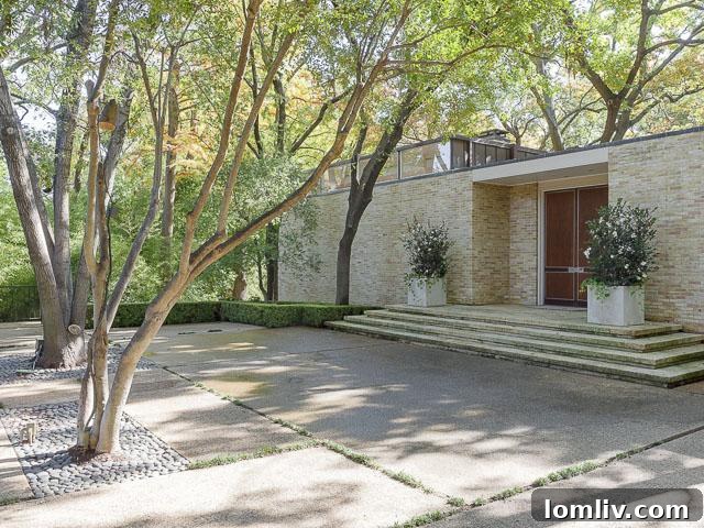 Exterior view of the former 10300 Strait Lane residence by Bud Oglesby