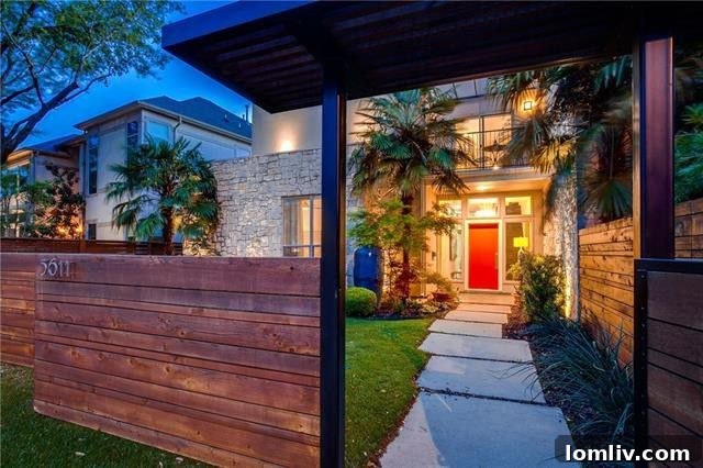 2019 Favorites Expensive Tastes Smart Buys 2 Luxurious Modern Home Exterior in Dallas Medical District