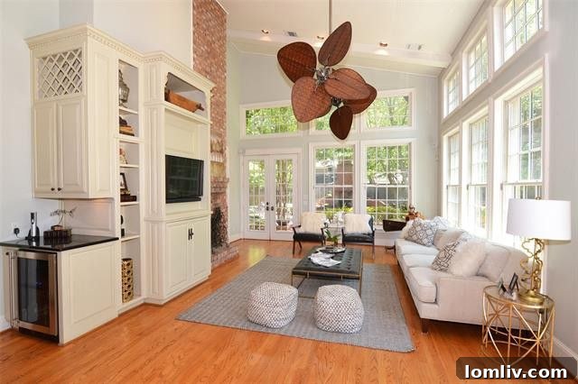 Spacious Green Lawn and Mature Trees at Dallas Luxury Estate