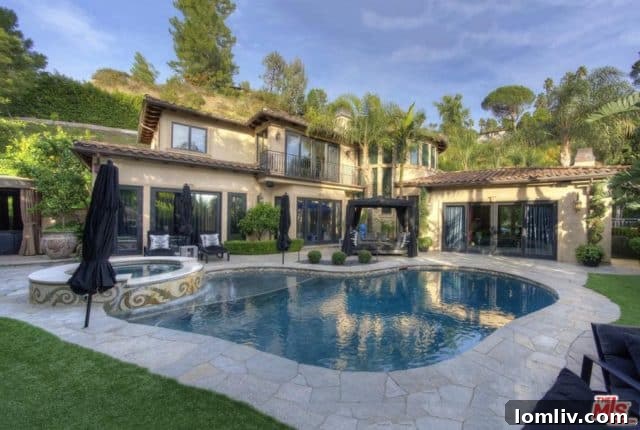 Exterior view of Dr. Phil's son's Beverly Hills mansion