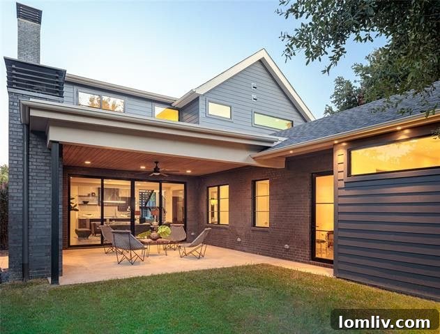 Open Concept Living Area with High Ceilings - 7527 Morton Street