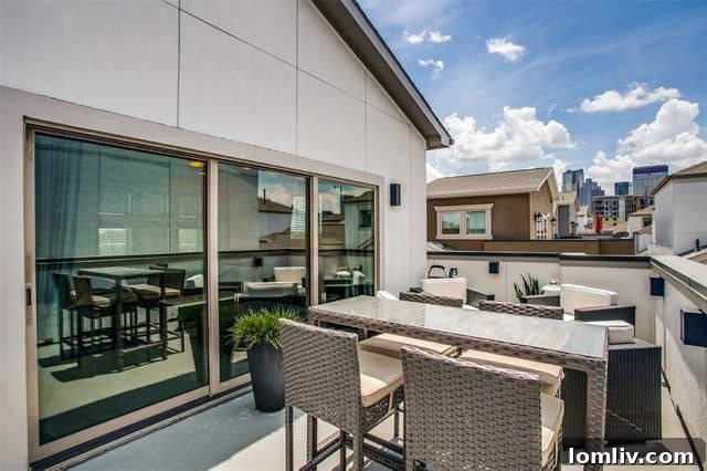 Fresh Finds in Old East Dallas: Open House Delights 9 Rooftop patio of a luxury townhome with incredible Dallas city skyline views