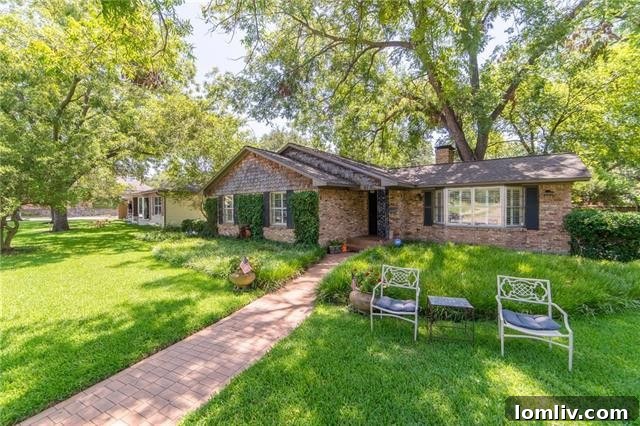 Charming 3-bedroom, 2-bath home at 9730 Forestridge Drive, perfect for a modern makeover in Lake Highlands.