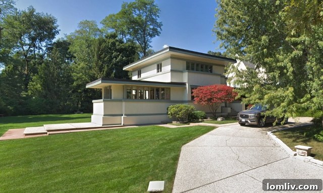 Future Secured for Frank Lloyd Wright's Historic Cottage 4 Glencoe-Main